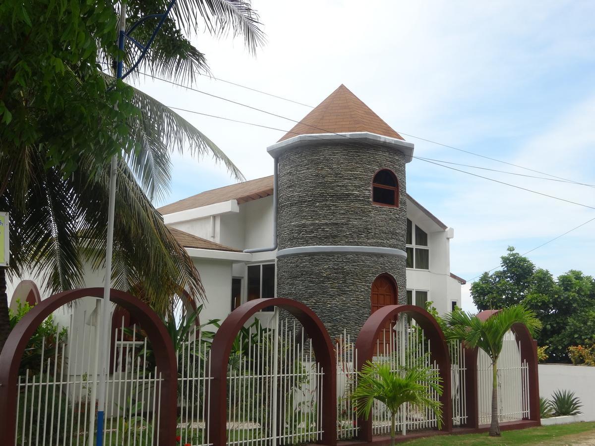 House Rapunzel Hotel Oslob Buitenkant foto